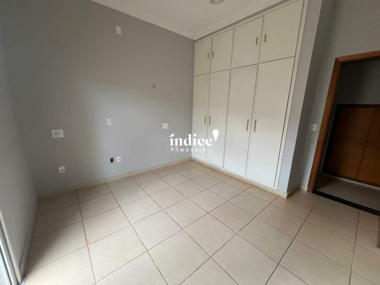 Casas para para aluguel no Jardim Canadá na cidade de Ribeirão Preto: 