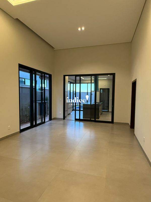 Casas Condomínio para à venda no Vila do Golf na cidade de Ribeirão Preto: 