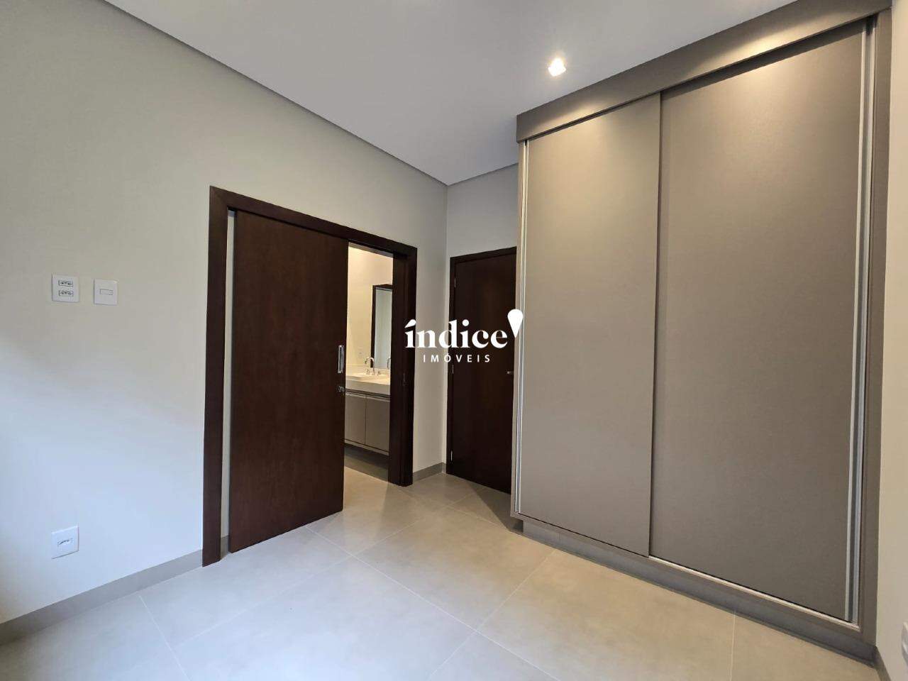 Casas Condomínio para à venda no Vila do Golf na cidade de Ribeirão Preto: