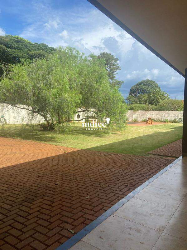 Casas Condomínio para à venda no Jardinópolis na cidade de Jardinópolis: 
