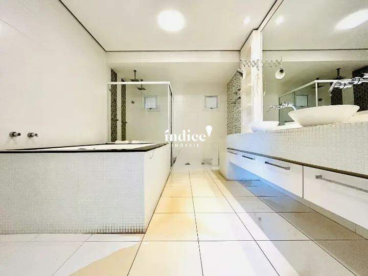 Casas Condomínio para para aluguel no Jardim Saint Gerard na cidade de Ribeirão Preto: 