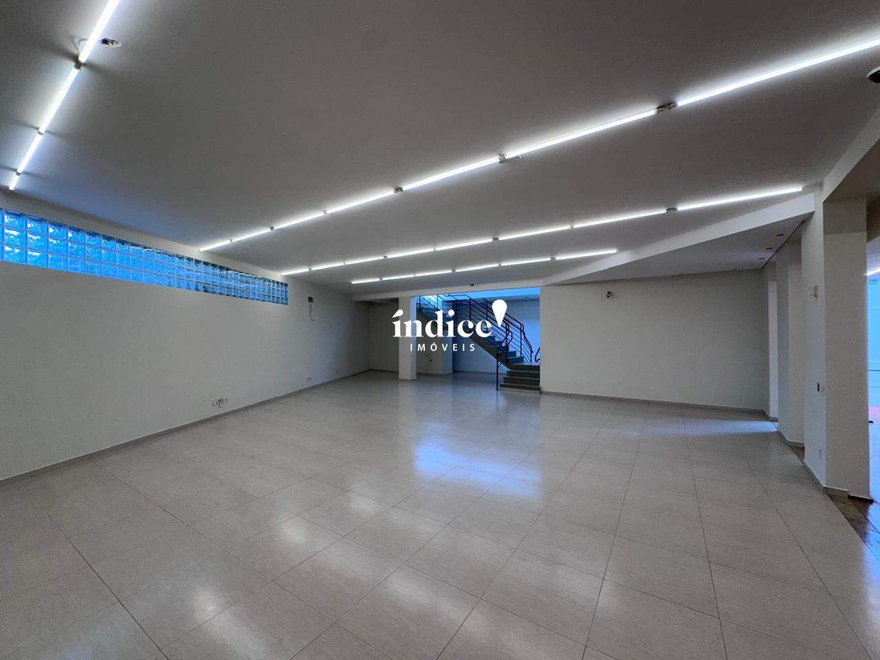 Salão Comercial para para aluguel no Ribeirânia na cidade de Ribeirão Preto: 