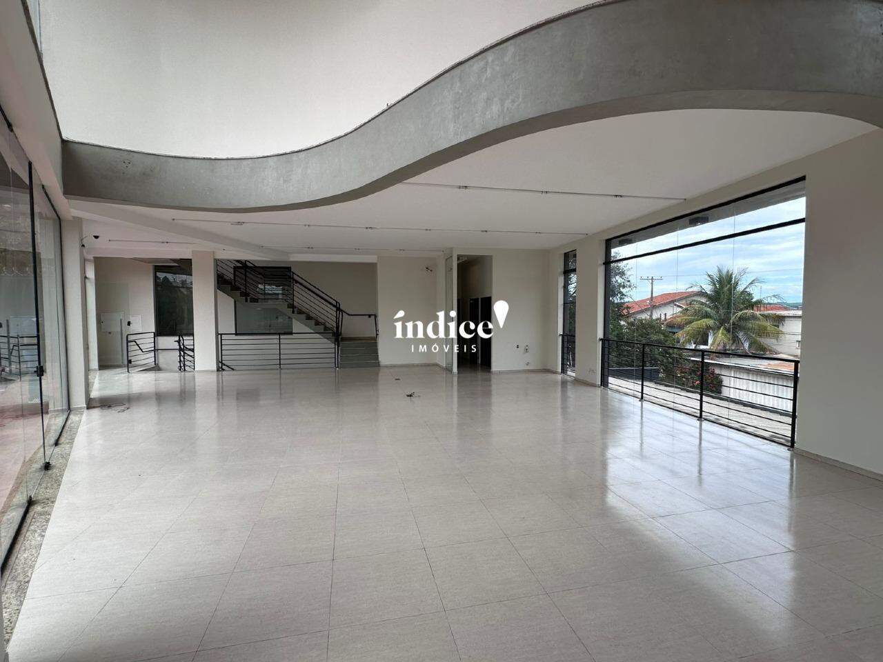 Salão Comercial para para aluguel no Ribeirânia na cidade de Ribeirão Preto: 