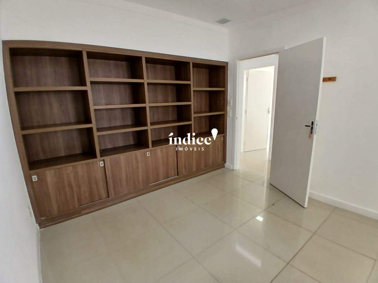 Casa Comercial para para aluguel no Jardim América na cidade de Ribeirão Preto: 