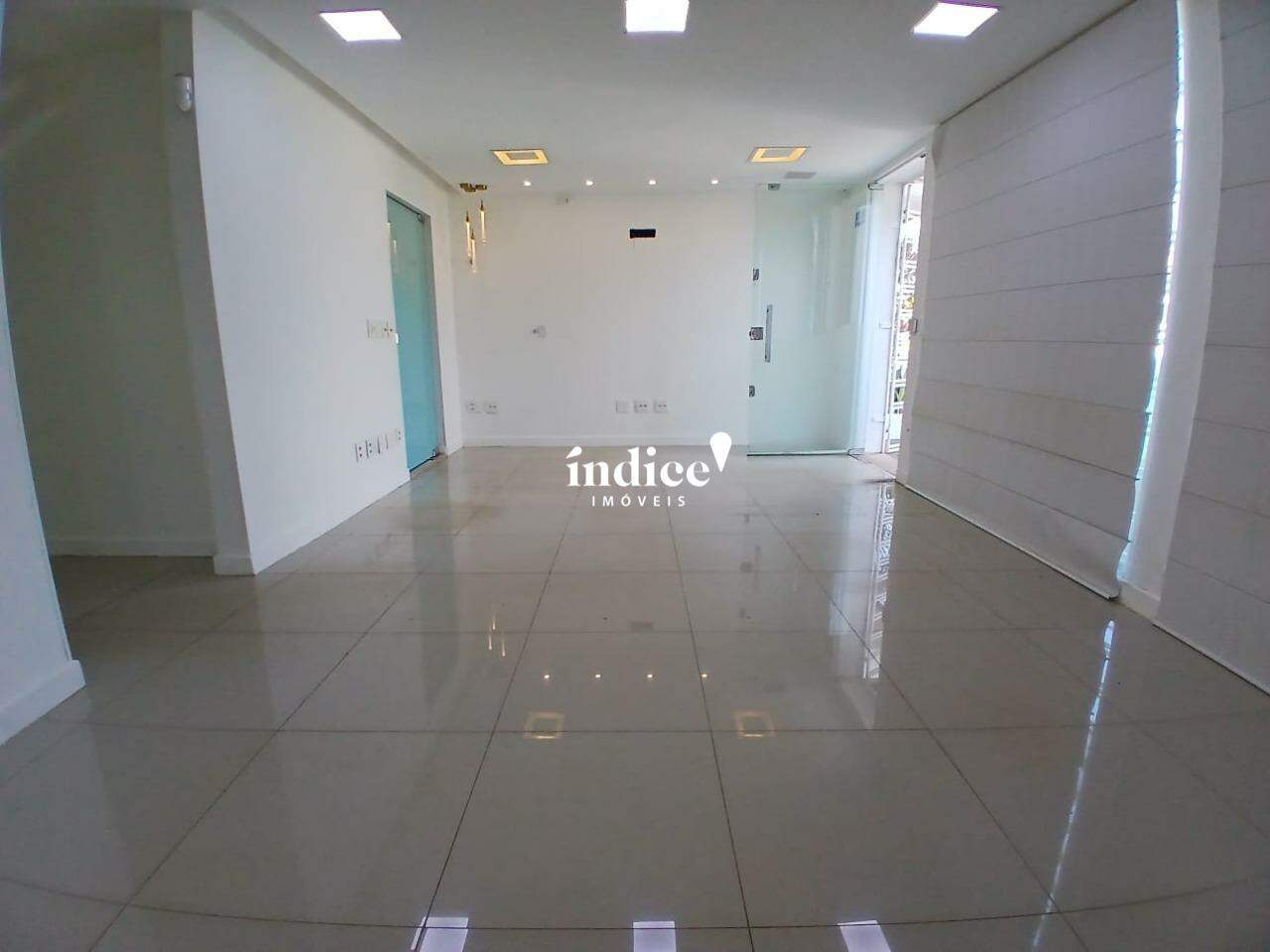 Casa Comercial para para aluguel no Jardim América na cidade de Ribeirão Preto: 