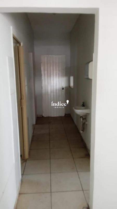 Casa Comercial para para aluguel no Centro na cidade de Ribeirão Preto: 