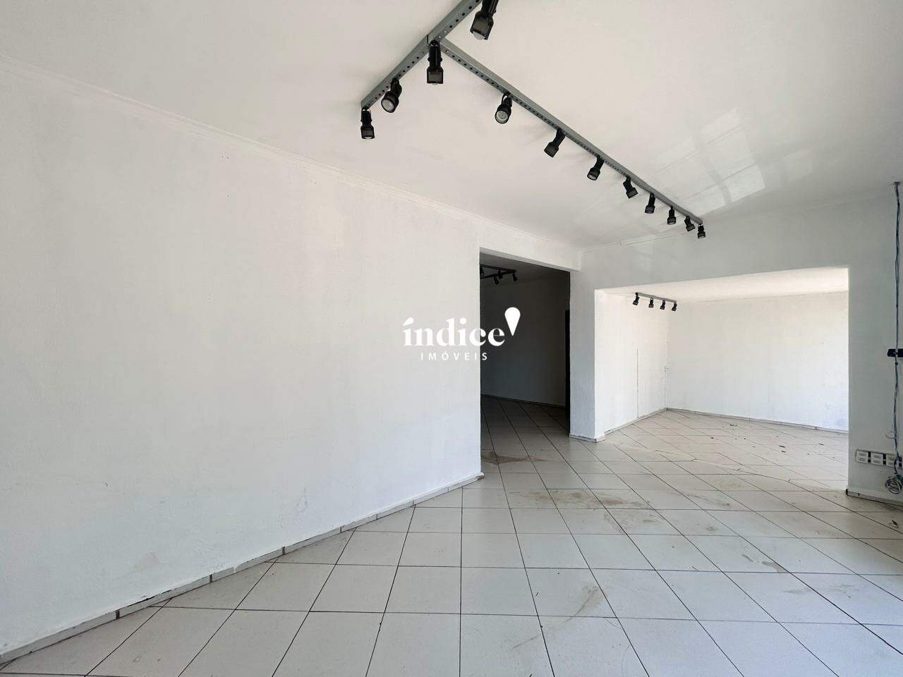 Salão Comercial para para aluguel no Vila Seixas na cidade de Ribeirão Preto: 