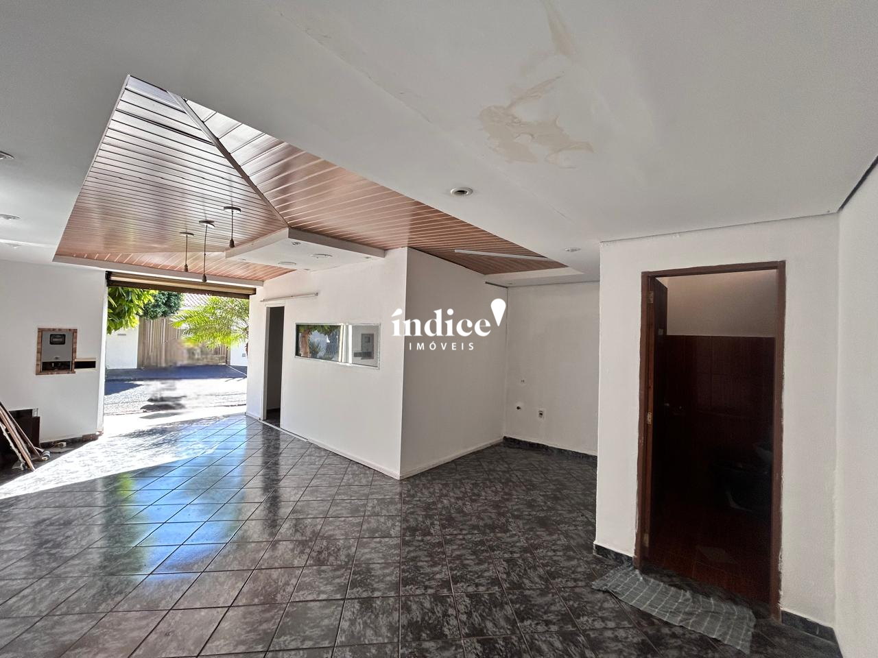 Salão Comercial para para aluguel no Vila Virgínia na cidade de Ribeirão Preto: 