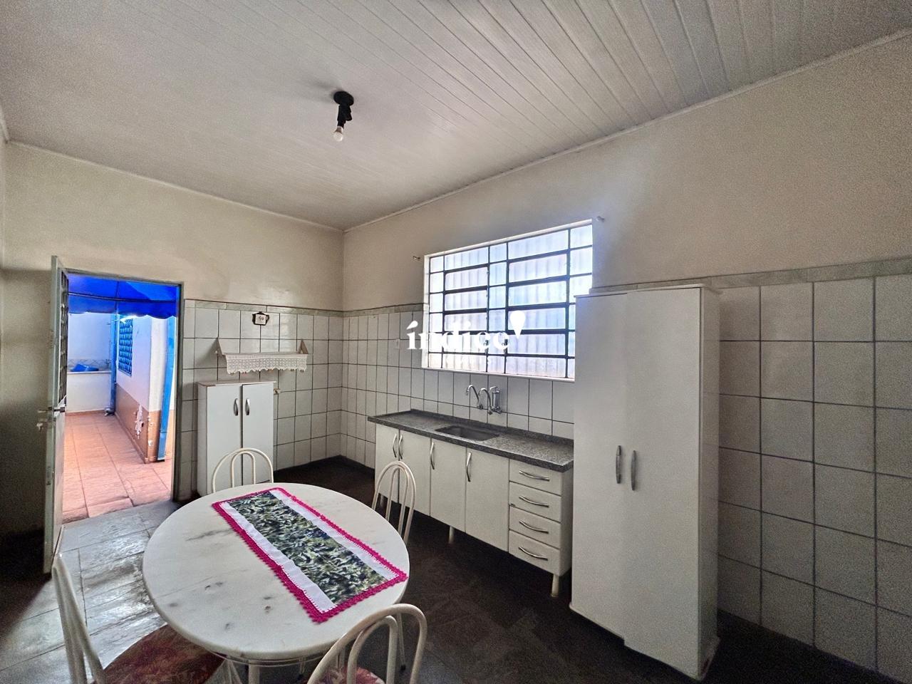 Casas para à venda no Campos Elíseos na cidade de Ribeirão Preto: 