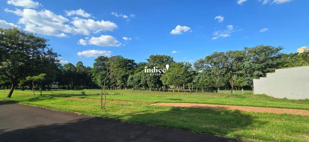 Terrenos Condomínio para à venda no Vila do Golf na cidade de Ribeirão Preto: 