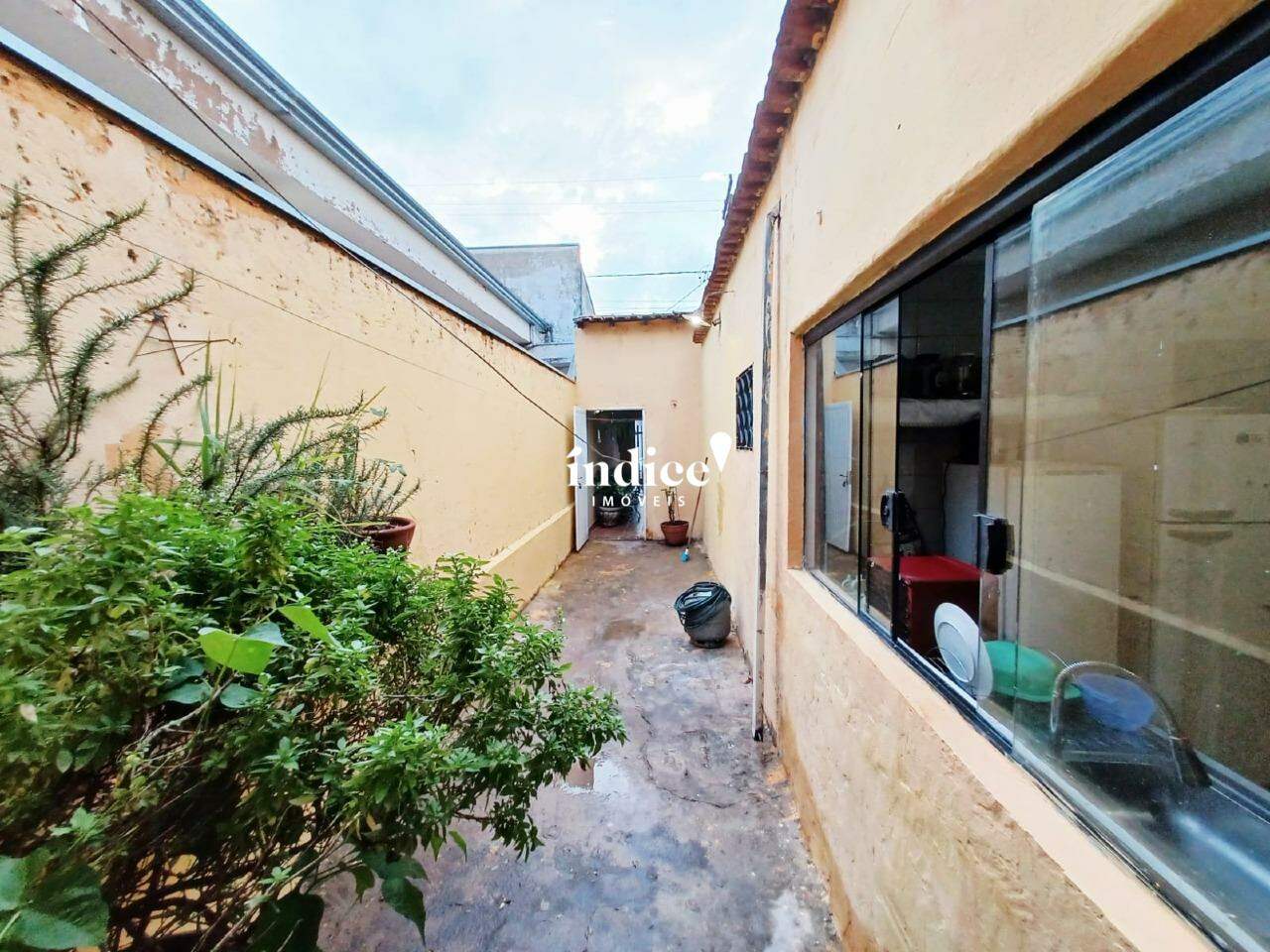 Casas para à venda no Jardim Castelo Branco na cidade de Ribeirão Preto: