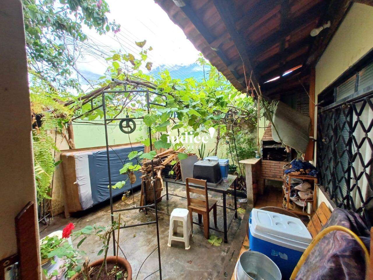 Casas para à venda no Jardim Castelo Branco na cidade de Ribeirão Preto: 