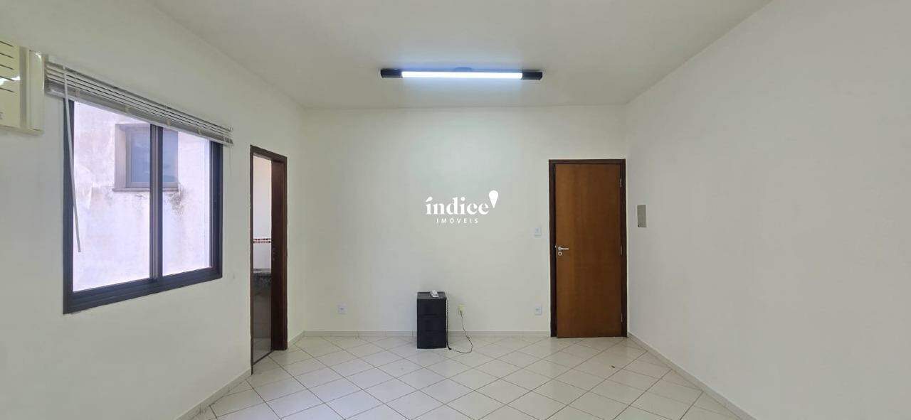 Sala Comercial para para aluguel no Condomínio Itamaraty na cidade de Ribeirão Preto: 