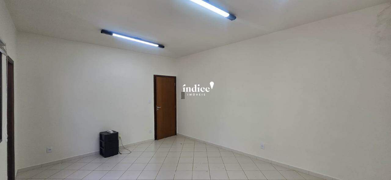 Sala Comercial para para aluguel no Condomínio Itamaraty na cidade de Ribeirão Preto: 