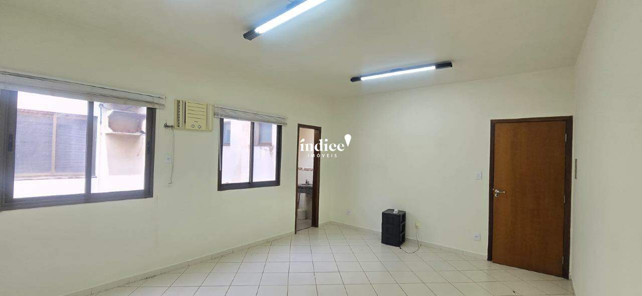 Sala Comercial para para aluguel no Condomínio Itamaraty na cidade de Ribeirão Preto: 
