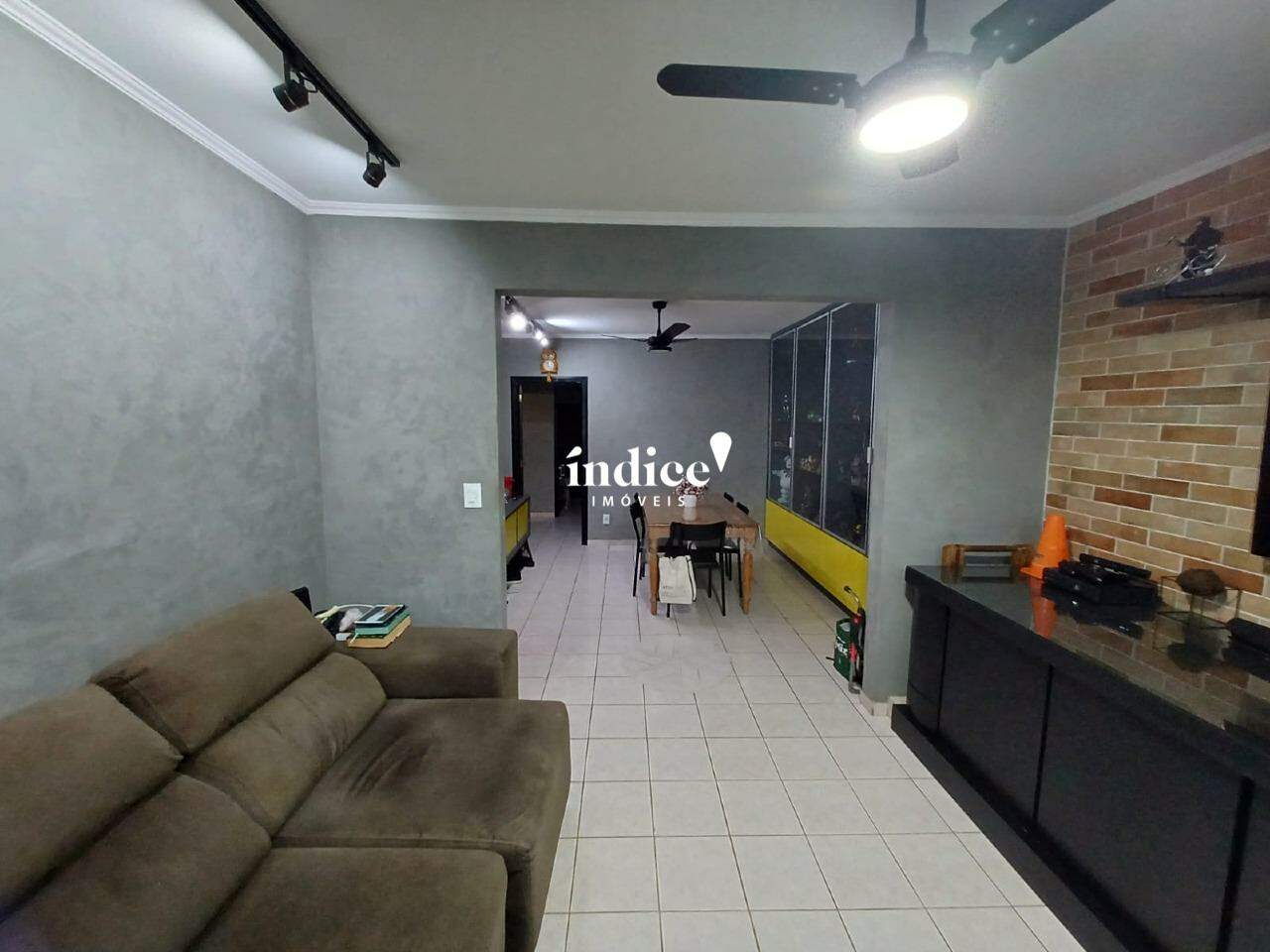 Casas para à venda no Vila Tibério na cidade de Ribeirão Preto: 