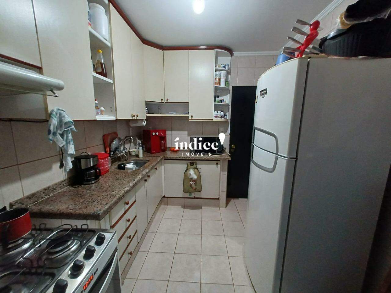 Casas para à venda no Vila Tibério na cidade de Ribeirão Preto: 