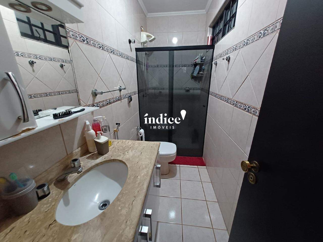 Casas para à venda no Vila Tibério na cidade de Ribeirão Preto: 