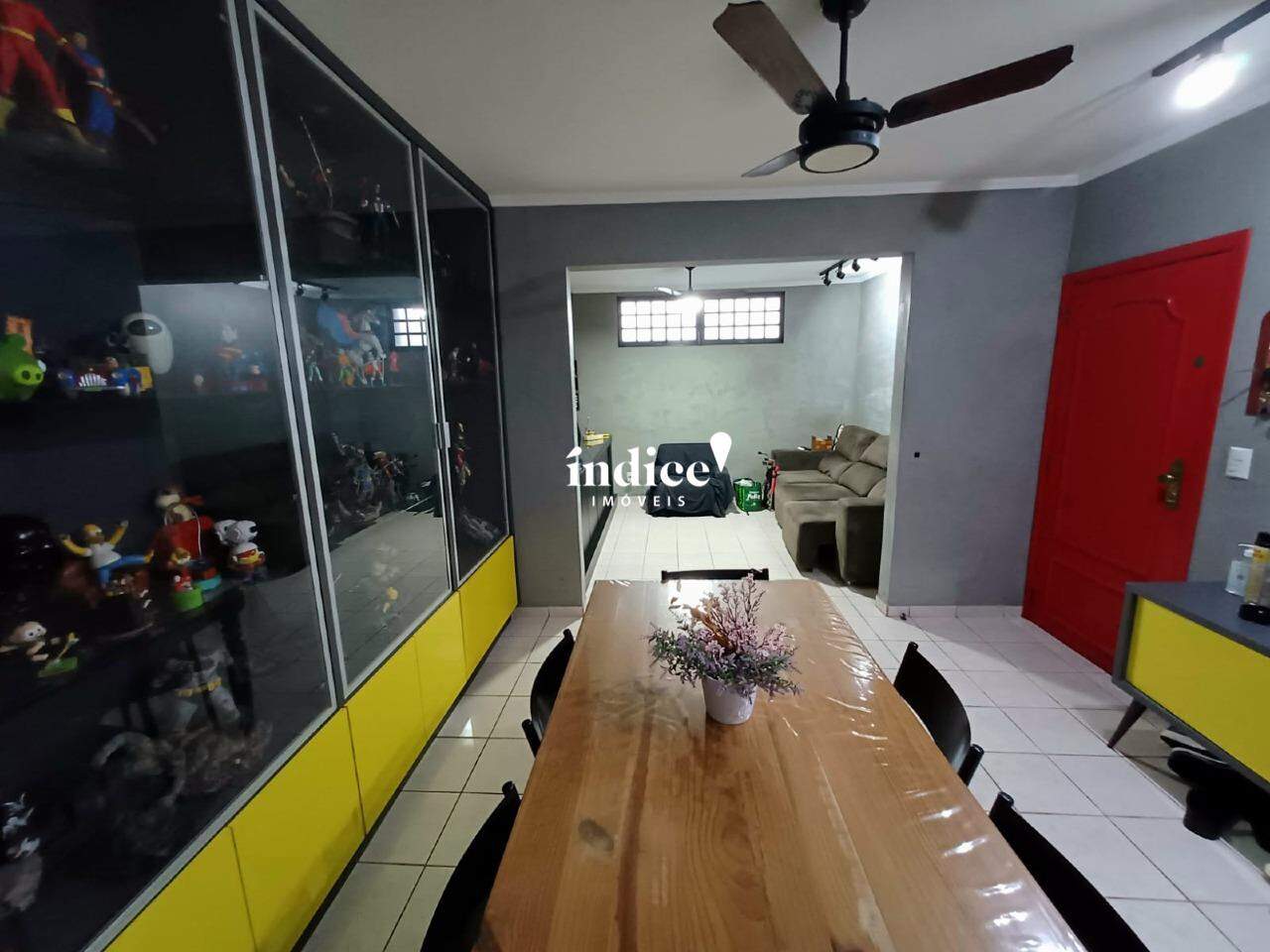 Casas para à venda no Vila Tibério na cidade de Ribeirão Preto: 