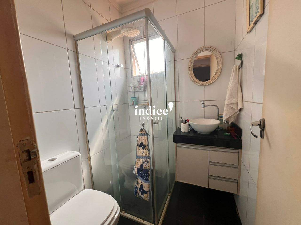 Casas Condomínio para à venda no Jardim Guaporé na cidade de Ribeirão Preto: 