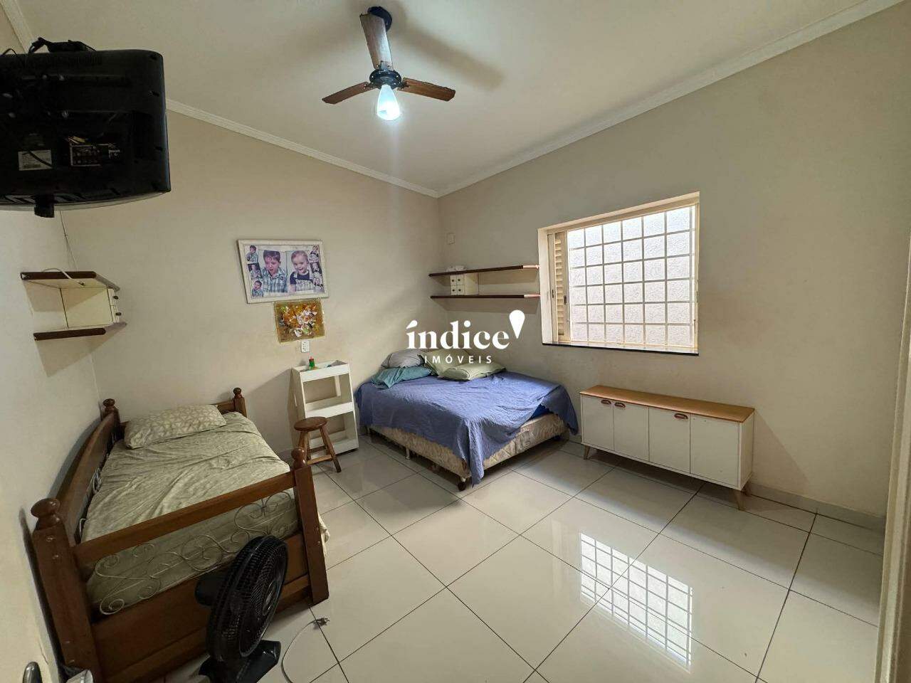 Casas para à venda no Vila Tibério na cidade de Ribeirão Preto: DORMITÓRIO 2