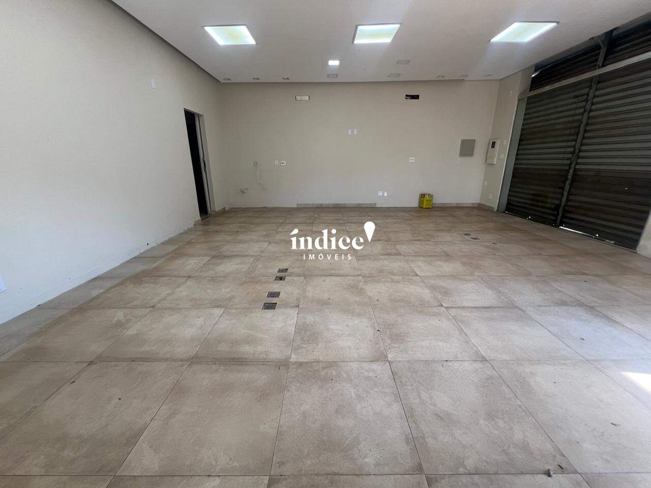 Salão Comercial para para aluguel no Ipiranga na cidade de Ribeirão Preto: 