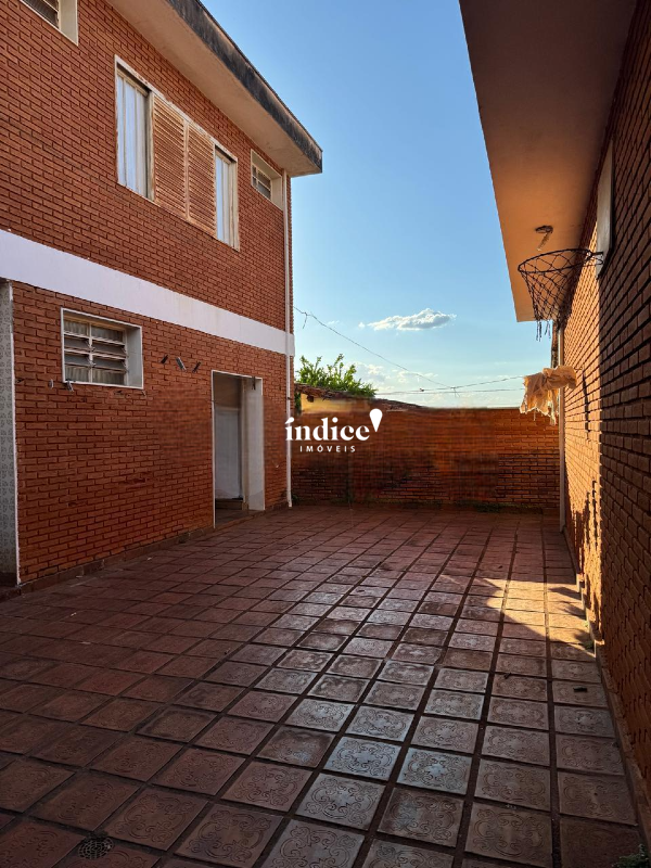 Casas para à venda no Jardim Paulista na cidade de Ribeirão Preto: 