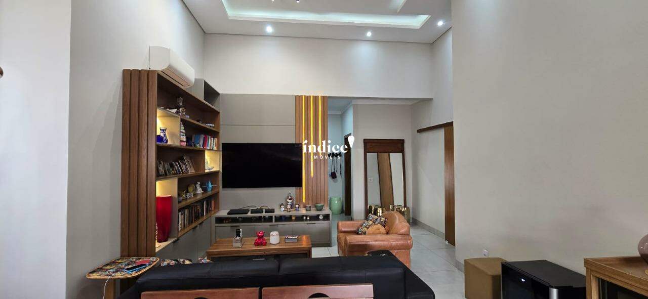 Casas Condomínio para à venda no Vila do Golf na cidade de Ribeirão Preto: 