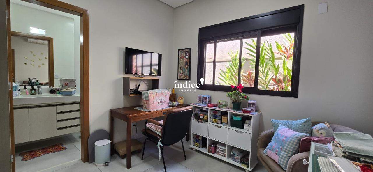 Casas Condomínio para à venda no Vila do Golf na cidade de Ribeirão Preto: 