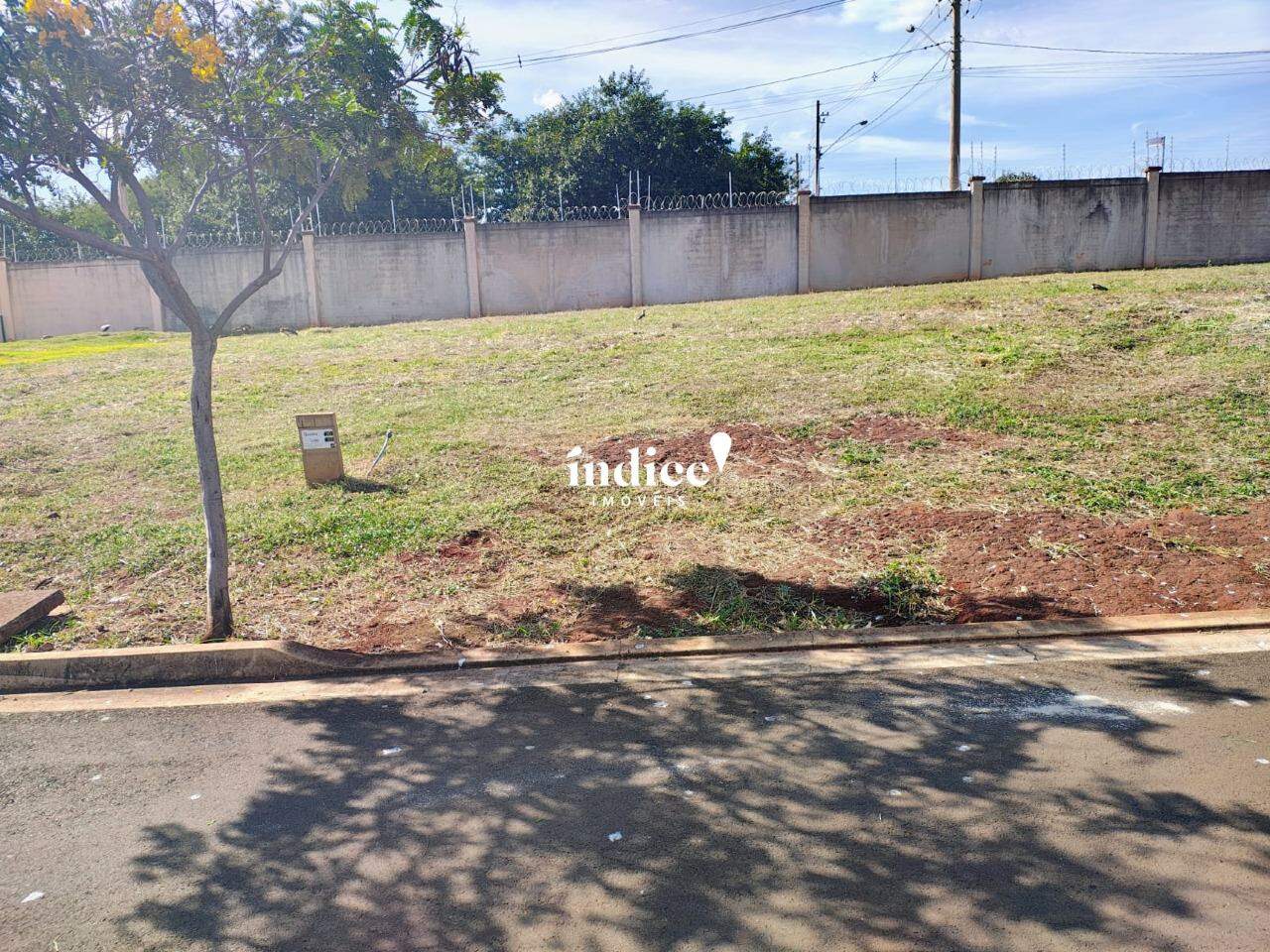 Terrenos Condomínio para à venda no Recreio Anhangüera na cidade de Ribeirão Preto: 