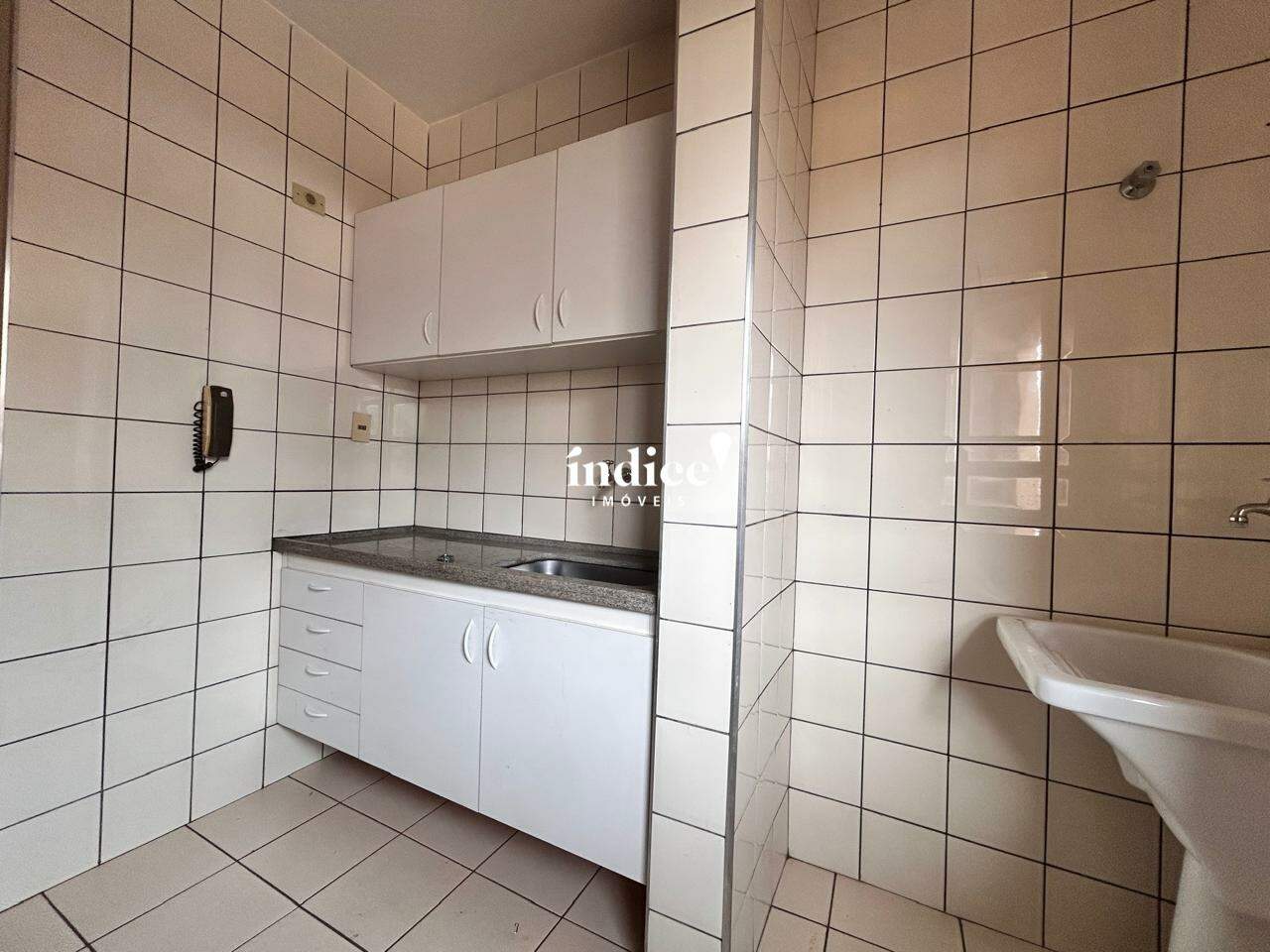 Apartamento para para aluguel no Centro na cidade de Ribeirão Preto: 