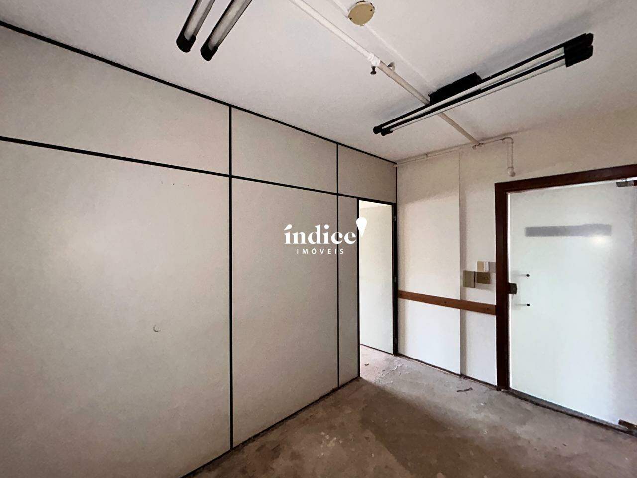 Sala Comercial para para aluguel no Centro na cidade de Ribeirão Preto: 