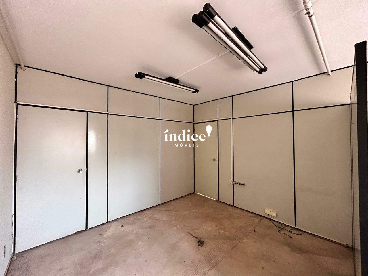 Sala Comercial para para aluguel no Centro na cidade de Ribeirão Preto: 