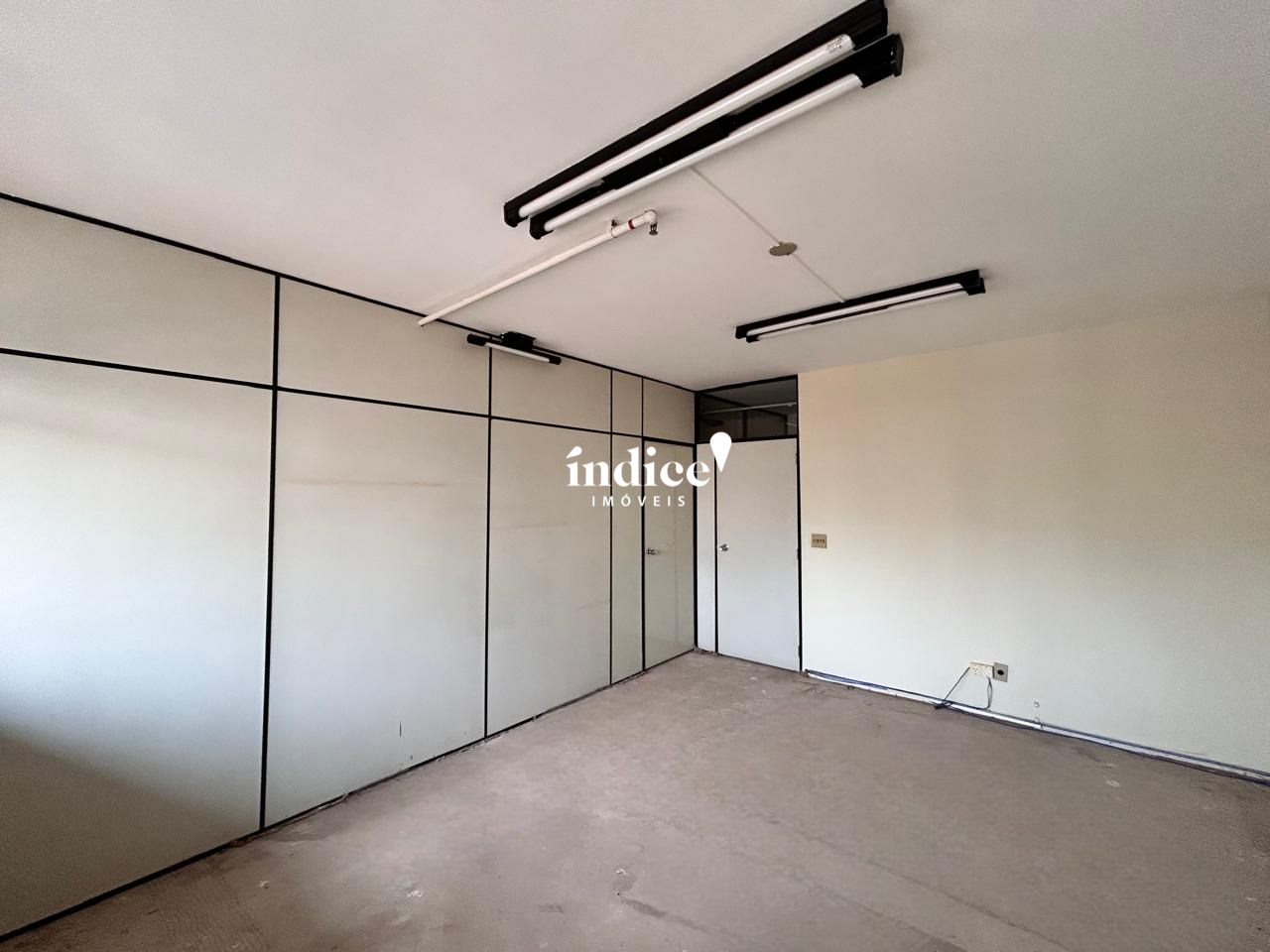 Sala Comercial para para aluguel no Centro na cidade de Ribeirão Preto: 