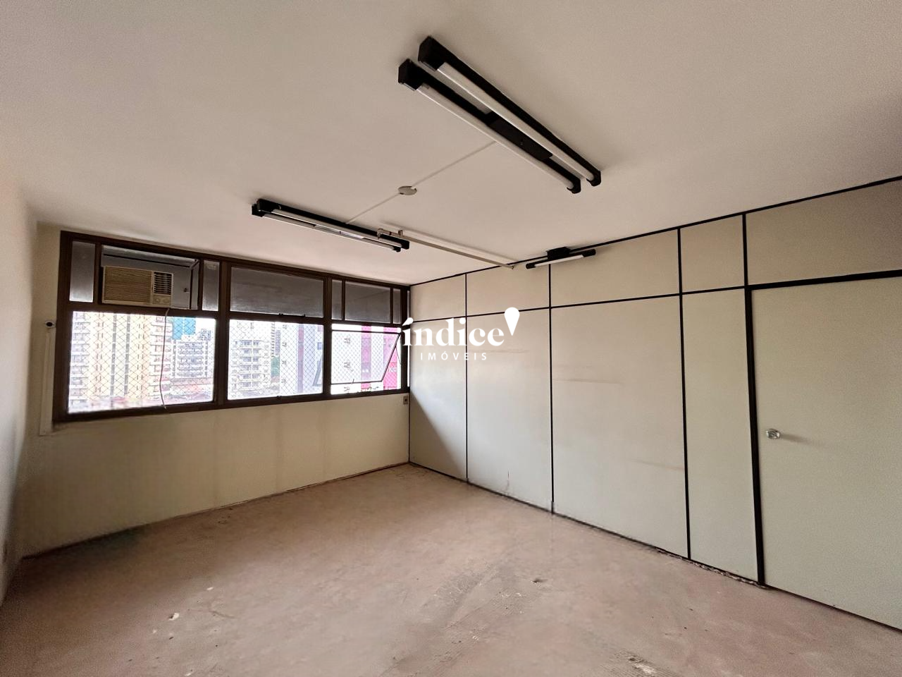 Sala Comercial para para aluguel no Centro na cidade de Ribeirão Preto: 