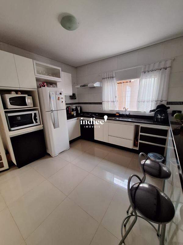 Casas para à venda no Jardim Ângelo Jurca na cidade de Ribeirão Preto: 