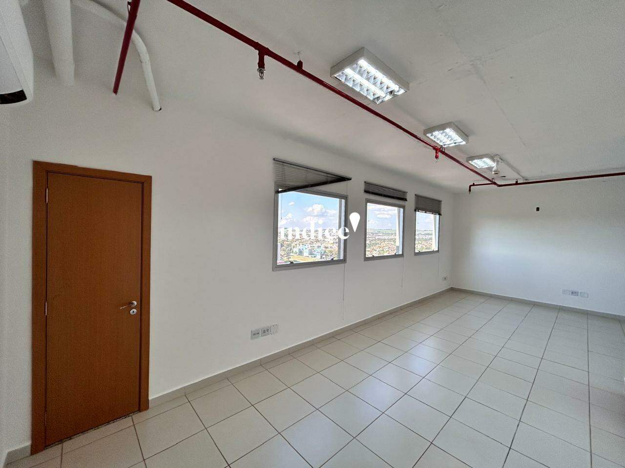 Sala Comercial para à venda no Jardim Botânico na cidade de Ribeirão Preto: 