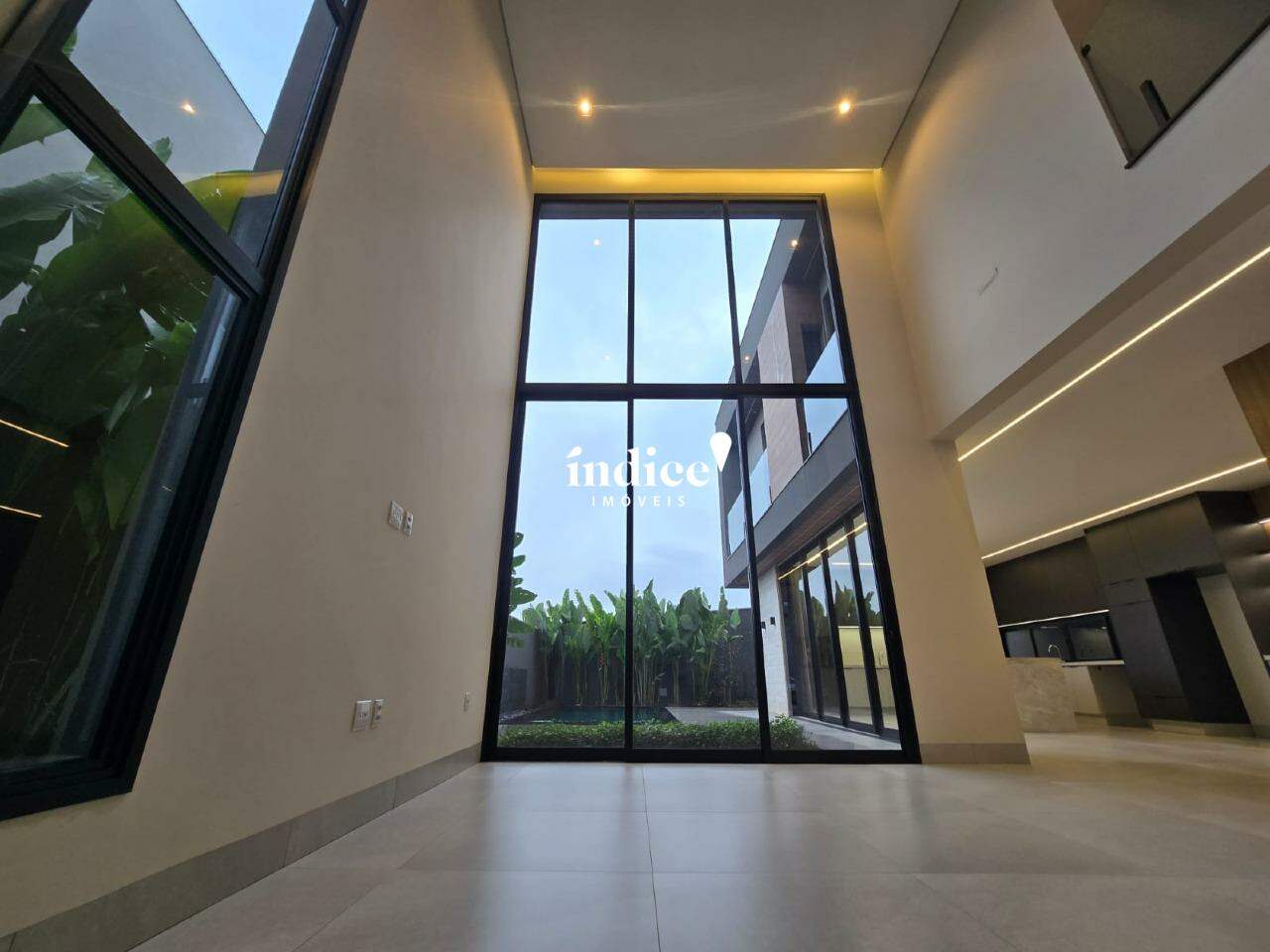 Casas Condomínio para à venda no Vila do Golf na cidade de Ribeirão Preto: 