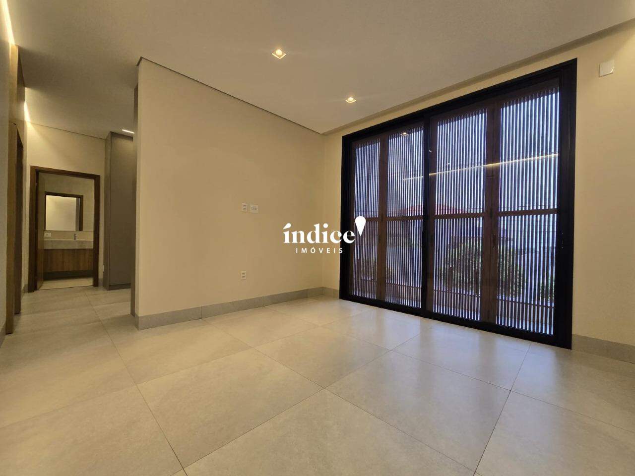 Casas Condomínio para à venda no Vila do Golf na cidade de Ribeirão Preto: 