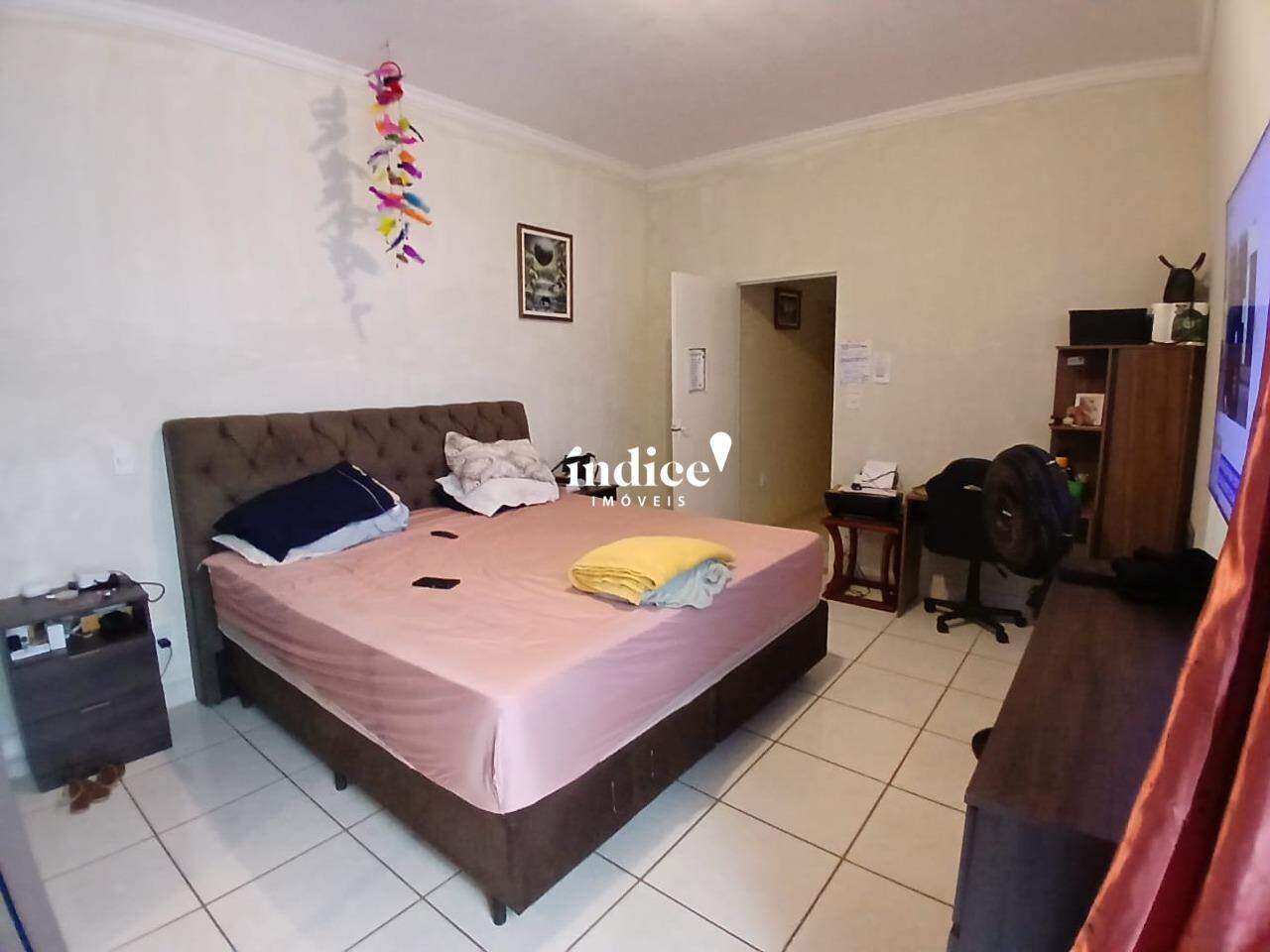 Casas para à venda no Conjunto Habitacional Jardim das Palmeiras na cidade de Ribeirão Preto: 