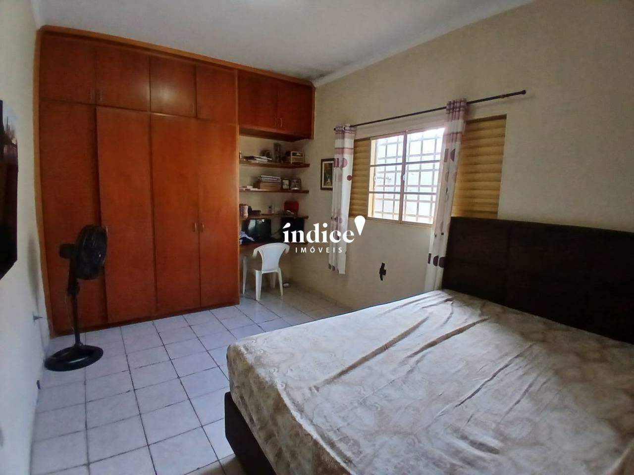 Casas para à venda no Conjunto Habitacional Jardim das Palmeiras na cidade de Ribeirão Preto: 