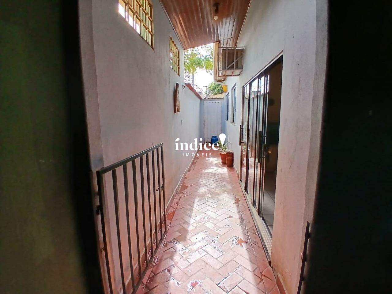 Casas para à venda no Conjunto Habitacional Jardim das Palmeiras na cidade de Ribeirão Preto: 