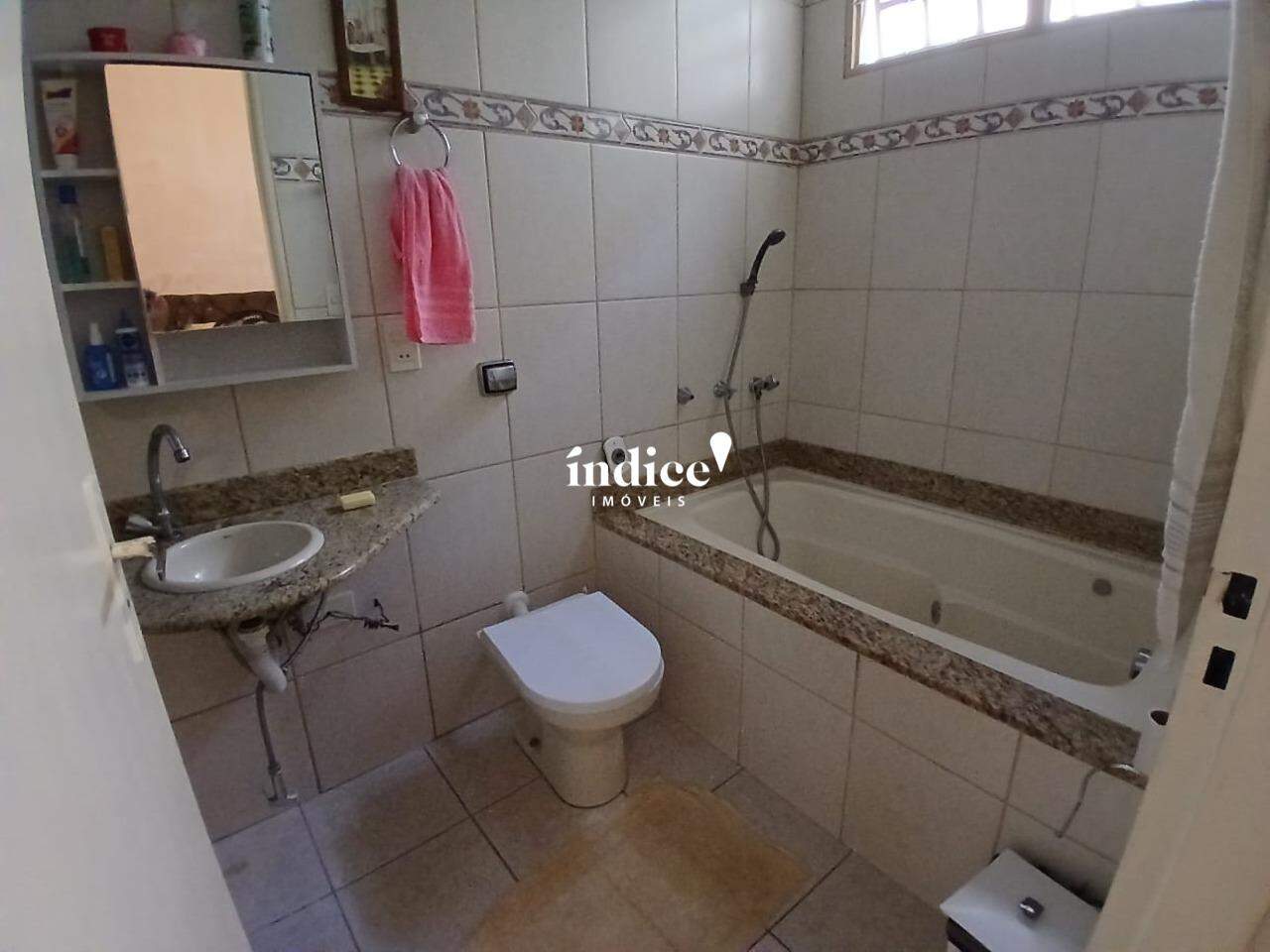 Casas para à venda no Conjunto Habitacional Jardim das Palmeiras na cidade de Ribeirão Preto: 