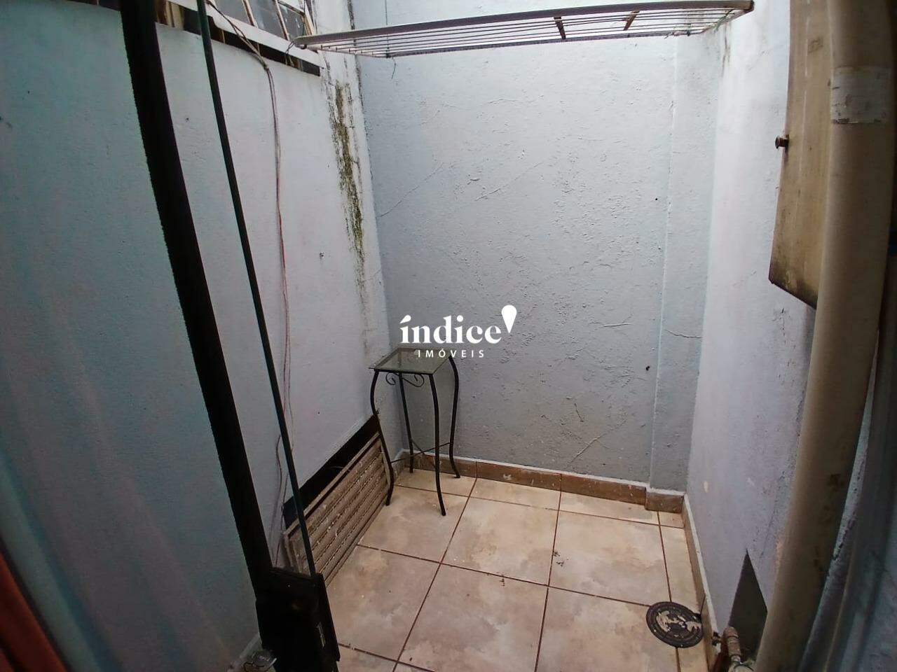 Casas para à venda no Conjunto Habitacional Jardim das Palmeiras na cidade de Ribeirão Preto: 