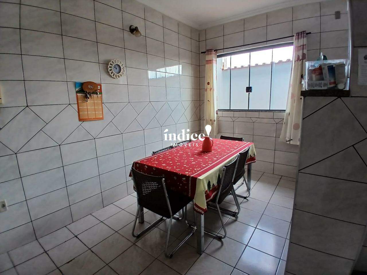 Casas para à venda no Conjunto Habitacional Jardim das Palmeiras na cidade de Ribeirão Preto: 