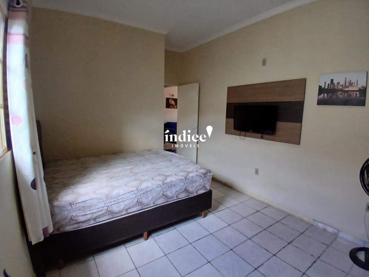Casas para à venda no Conjunto Habitacional Jardim das Palmeiras na cidade de Ribeirão Preto: 