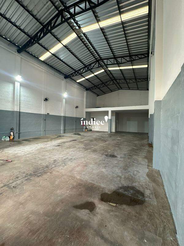 Galpão Comercial para para aluguel no Jardim Jóquei Clube na cidade de Ribeirão Preto: 