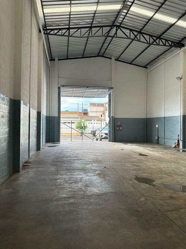 Galpão Comercial para para aluguel no Jardim Jóquei Clube na cidade de Ribeirão Preto: 