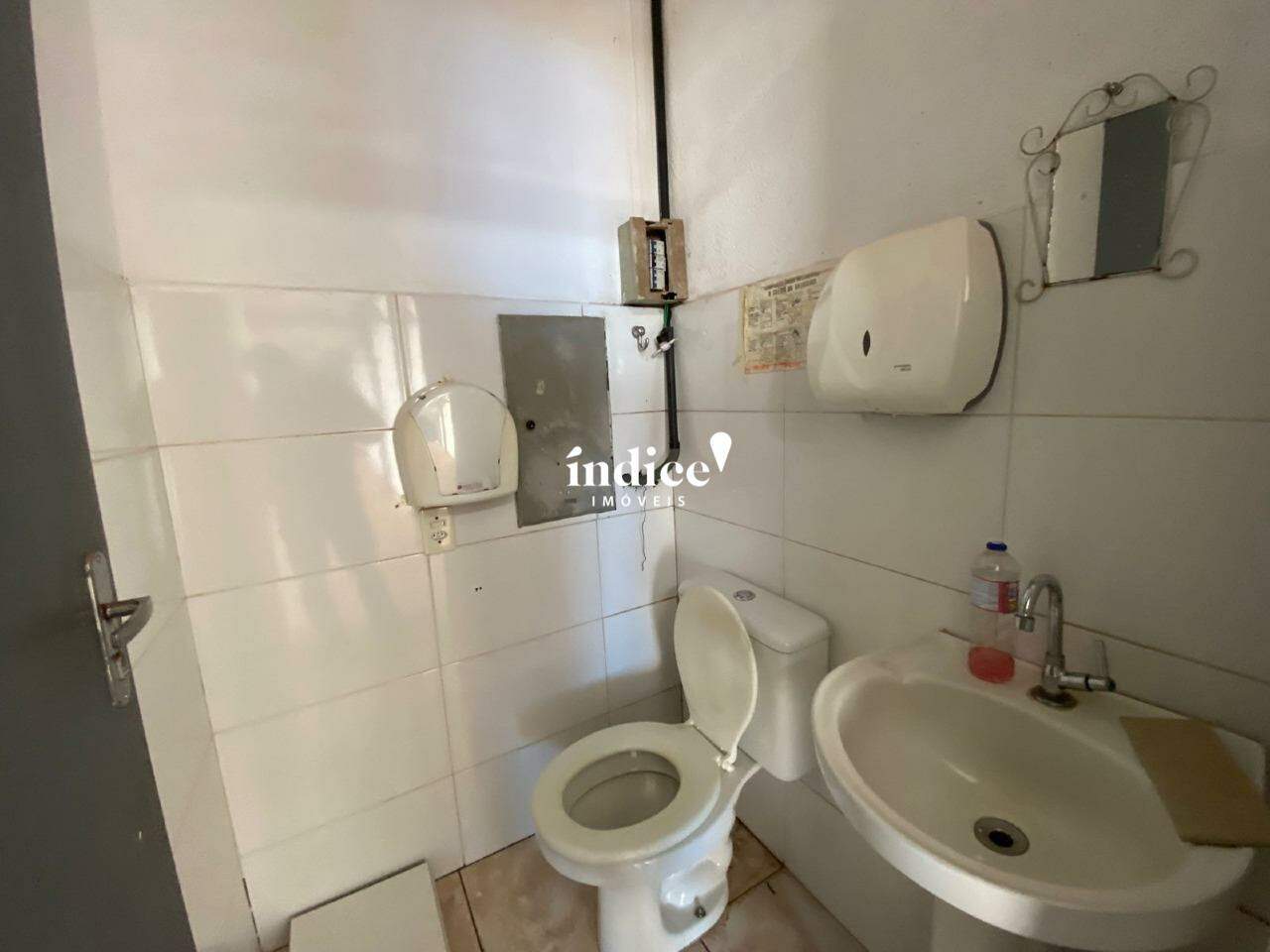 Salão Comercial para para aluguel no Centro na cidade de Ribeirão Preto: 