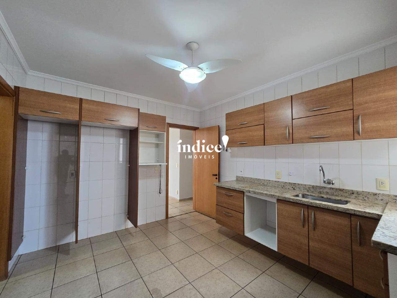 Apartamento para para aluguel no Jardim Santa Ângela na cidade de Ribeirão Preto: 